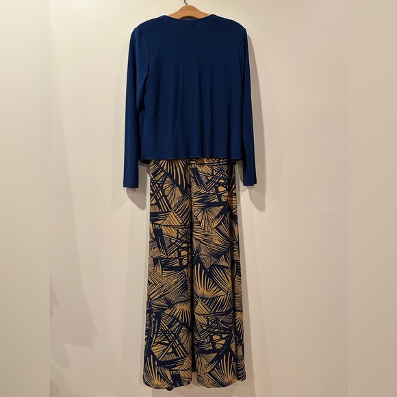 Attitudes maxi dress with jacket. Navy and Tan. Size XS - Picture 4 of 14